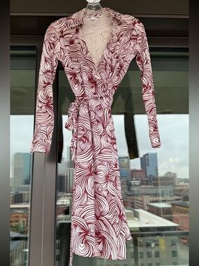 DVF iconic dress Wrap Dress